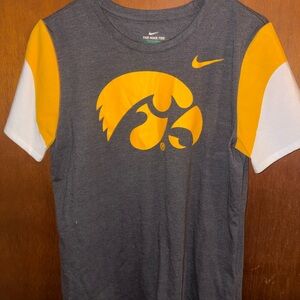 Nike Gray and Yellow Sports Tee